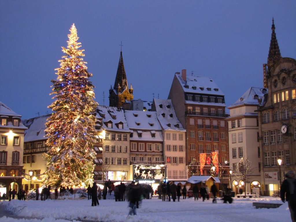 christmas-tree-buildings